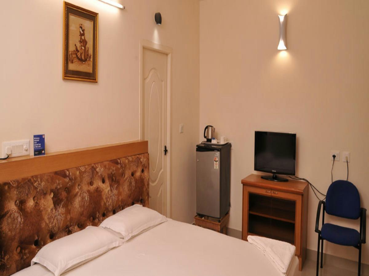 Hotel J Maariot Erode Exteriér fotografie